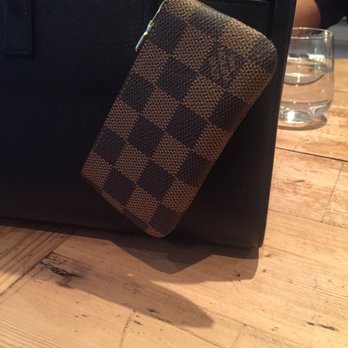 Louis Vuitton - Luggage Near Me - Paris, 75