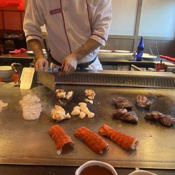 Benihana - Sushi Bars Near Me - Downey, California