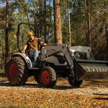 Craig Taylor Equipment - Bobcat CT2025 with front-end loader - Machine & Tool Rental Near Me - Anchorage, Alaska