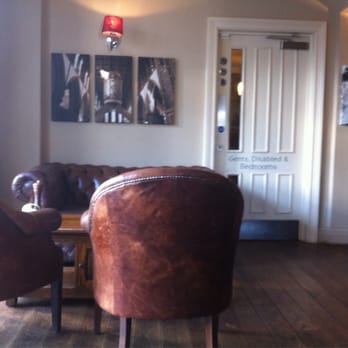 Maltsters - Some comfy seats - Pubs Near Me - Cardiff, CRF