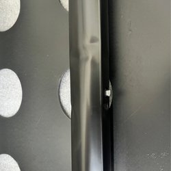 Freddy's Frozen Custard & Steakburgers - Damaged rail inside my luggage.