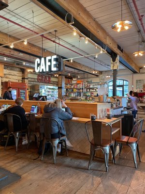 Mercantile & Mash by null