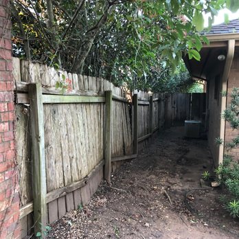Absolute Fence & Gate - Ugly old fence! - Fences & Gates Near Me - Round Rock, Texas