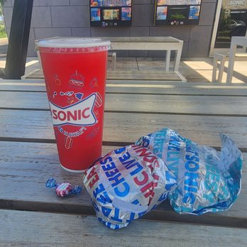 Sonic Drive-In - Sonic Hawaii - Burgers Near Me - Kahului, Hawaii