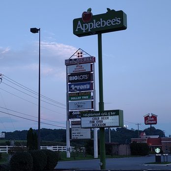 Applebee's Grill + Bar - American Near Me - Summersville, West Virginia