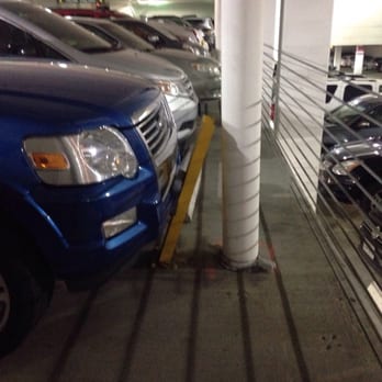 Pondicheri - Some dude in a hurry to get some pon! Nice parking bro - Indian Near Me - Houston, Texas Pondicheri - Some dude in a hurry to get some pon! Nice parking bro - Indian Near Me - Houston, Texas