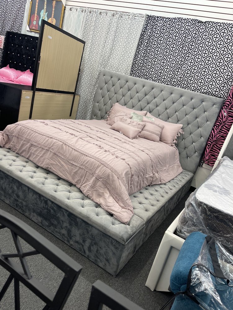 OUTLET SUPER CENTER Updated June 2024 4007 Jackson Ave, Memphis