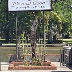 Annie Mae's Soul Food Restaurant & Pastry