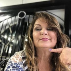 Yours Truly Hair Salon - Injection look