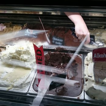 Ismageriet - The fabulous new flavor of sachet torte we had - with whipped cream on top. - Desserts Near Me - Dyssegaard, 84