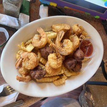 The Big Chill and Grill - Surf and turf - New American Near Me - Chattanooga, Tennessee