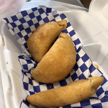 La Maracucha Venezuelan Restaurant - Empanada de Papa Con Queso - Venezuelan Near Me - Gainesville, Florida La Maracucha Venezuelan Restaurant - Empanada de Papa Con Queso - Venezuelan Near Me - Gainesville, Florida