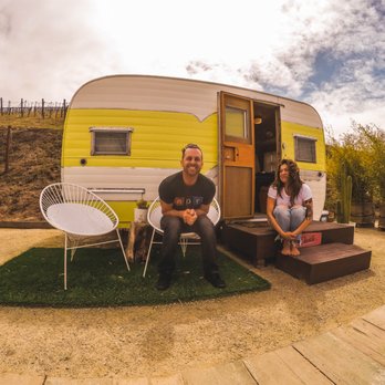 The Trailer Pond - Hotels Near Me - Paso Robles, California