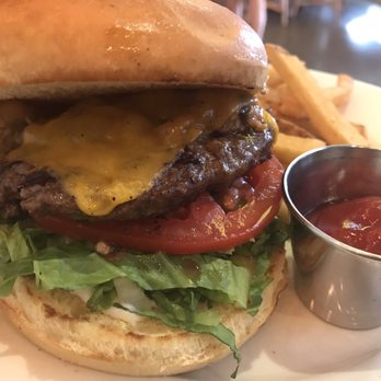 Brown Dog Cafe - Burger Week - Cocktail Bars Near Me - Blue Ash, Ohio