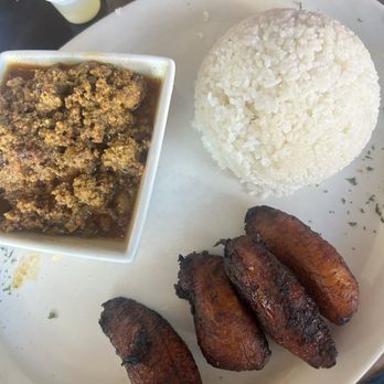 Las Palmas Cuban Restaurant - Picadillo - Cuban Near Me - Mount Dora, Florida Las Palmas Cuban Restaurant - Picadillo - Cuban Near Me - Mount Dora, Florida