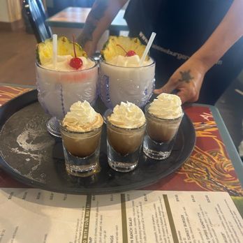 Cheeseburger In Paradise - birthday shots - Burgers Near Me - Honolulu, Hawaii