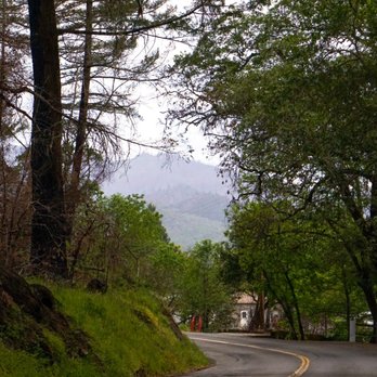 Spanish Villa Inn - Glass mountain road is a scenic walk - Guest Houses Near Me - Saint Helena, California Spanish Villa Inn - Glass mountain road is a scenic walk - Guest Houses Near Me - Saint Helena, California
