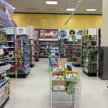 Toys"R"Us - A another aisle - Toy Stores Near Me - Richmond, British Columbia Toys"R"Us - A another aisle - Toy Stores Near Me - Richmond, British Columbia