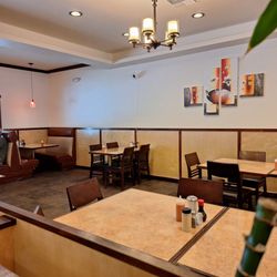 Chen's Family Dish - Inside dining area