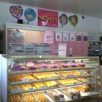 Leonard's Bakery - Goodies - Bakeries Near Me - Honolulu, Hawaii