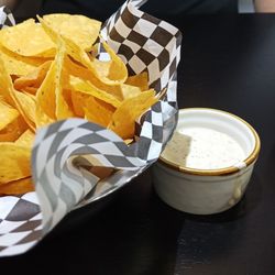 Mi Tierra Cocina Mexicana - Chips and salsa