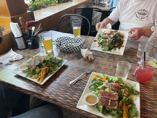 The Huddle Kitchen & Bar by null