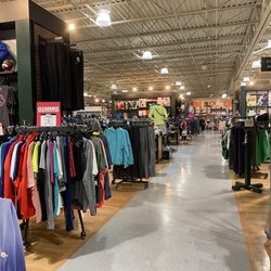 DICK'S Sporting Goods