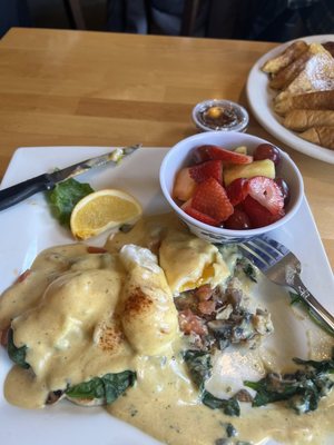 Pete's Eggnest by null