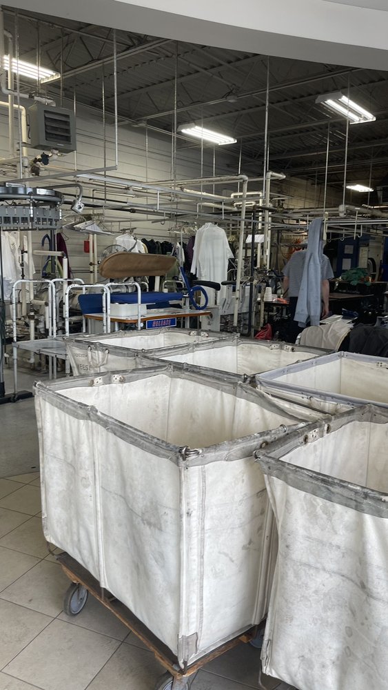 FORDSON CLEANERS 11 Photos Dry Cleaning 13075 Michigan Ave