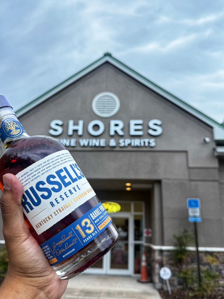 Shores Fine Wine & Spirits Logo