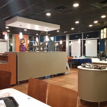 Taco Bell - Taco Bell (Inside) - Fast Food Near Me - Anderson, Indiana