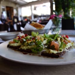 The House Cafe - Looks and tastes delish
