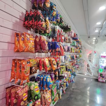 Elite Experience: Gelato Sweetspot - Candy shop inside! - Yelp Events Near Me - Poway, California