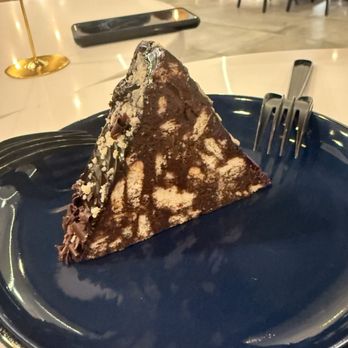 Haraz Coffee House - Coffee & Tea Near Me - Fairfax, Virginia