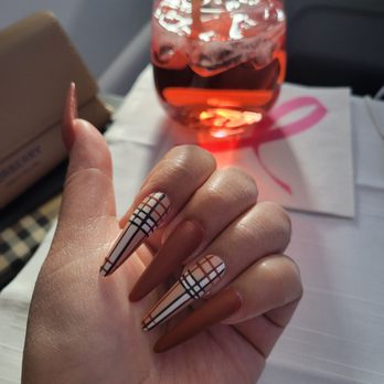 Nails by Becca Estella - Nail Technicians Near Me