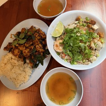 Lunette - Cambodian Near Me - San Francisco, California Lunette - Cambodian Near Me - San Francisco, California