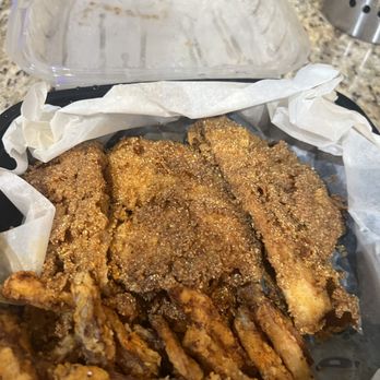 Epicafe Kitchen & Coffee - Fried flounder and fries - Breakfast & Brunch Near Me - Austell, Georgia