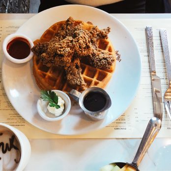 SweetDiner - Waffle n Chicken - Diners Near Me - Milwaukee, Wisconsin