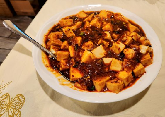 Sze Chuan Restaurant by null