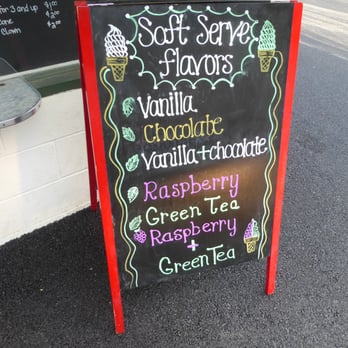Twirly Top - Ice Cream & Frozen Yogurt Near Me - Gardners, Pennsylvania