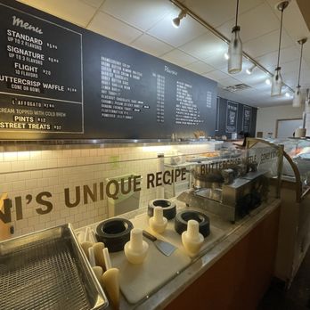 Jeni's Splendid Ice Creams - Menu - Ice Cream & Frozen Yogurt Near Me - Nashville, Tennessee Jeni's Splendid Ice Creams - Menu - Ice Cream & Frozen Yogurt Near Me - Nashville, Tennessee
