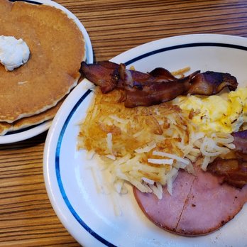 IHOP - Sampler - Breakfast & Brunch Near Me - Miami, Florida