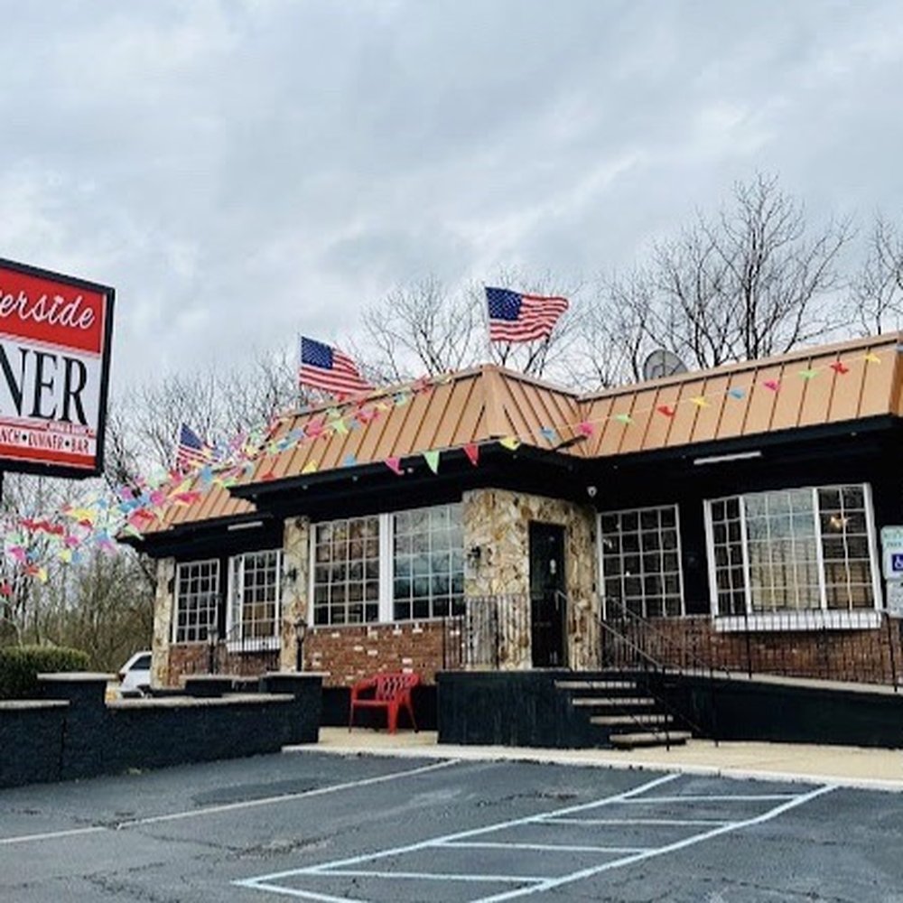 Riverside Diner