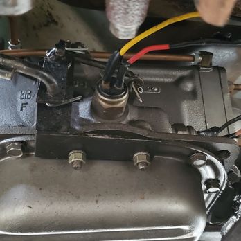Auto-Man Transmissions - Shifter linkage made from two different parts , also improper hardware - Auto Repair Near Me - La Puente, California Auto-Man Transmissions - Shifter linkage made from two different parts , also improper hardware - Auto Repair Near Me - La Puente, California