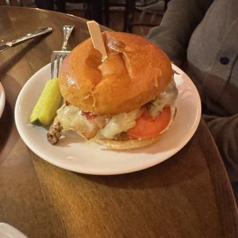 Lola's Lakehouse - Chicken sandwich - American Near Me - Waconia, Minnesota Lola's Lakehouse - Chicken sandwich - American Near Me - Waconia, Minnesota