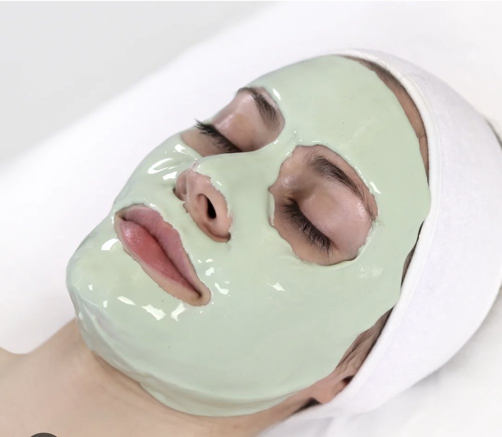 Aura Day Spa Logo