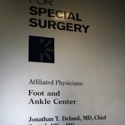 David S Levine, MD