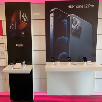T-Mobile - Mobile Phones Near Me - Tampa, Florida T-Mobile - Mobile Phones Near Me - Tampa, Florida