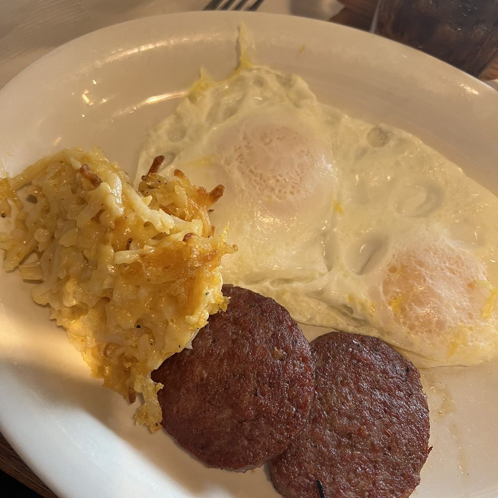 Cracker Barrel Old Country Store - American Near Me - Mount Arlington, New Jersey