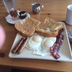 Dot's Place - Farmers breakfast
